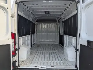 Ram ProMaster 2025 SLT+ 2500 159 WB 3dr High Roof Cargo Van