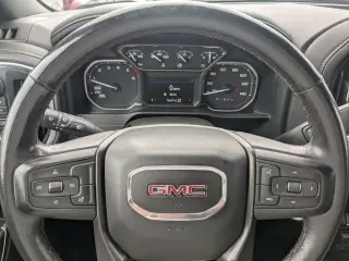 GMC Sierra 1500 2021 4x4 AT4 4dr Crew Cab 5.8 ft. SB