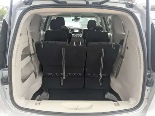 Chrysler Voyager 2023 LX 4dr Mini-Van