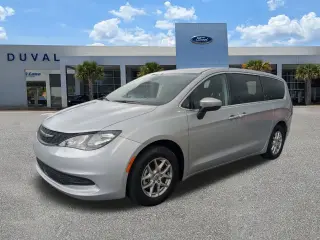Chrysler Voyager 2023 LX 4dr Mini-Van
