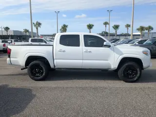 Toyota Tacoma 2023 4x4 TRD Pro 4dr Double Cab 5.0 ft SB 6M