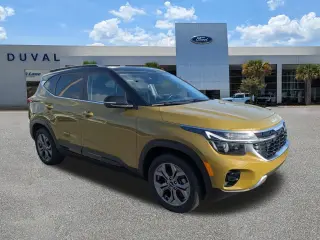 Kia Seltos 2024 S 4dr SUV