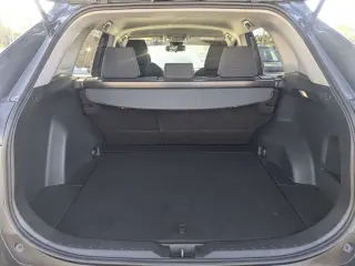 Toyota RAV4 Hybrid 2025 AWD LE 4dr SUV