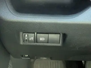 Toyota RAV4 Hybrid 2025 AWD LE 4dr SUV