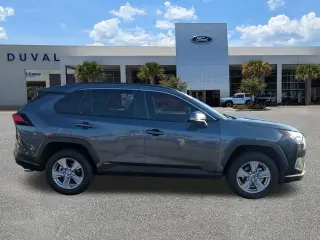Toyota RAV4 Hybrid 2025 AWD LE 4dr SUV