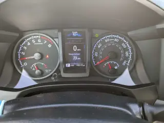 Toyota Tacoma 2022 4x4 SR5 V6 4dr Double Cab 5.0 ft SB