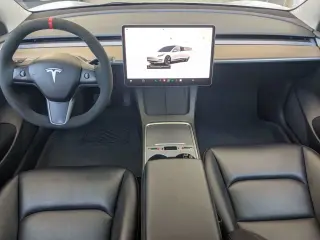 Tesla Model 3 2023 4dr Sedan