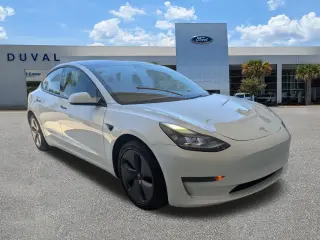 Tesla Model 3 2023 4dr Sedan