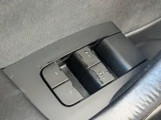 Tesla Model 3 2023 4dr Sedan