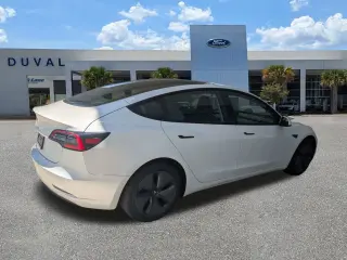Tesla Model 3 2023 4dr Sedan