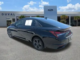 Hyundai ELANTRA 2023 SEL 4dr Sedan