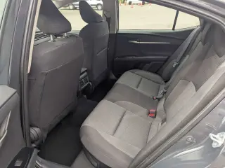 Toyota Camry 2025 SE 4dr Sedan