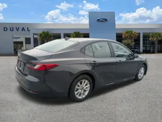Toyota Camry 2025 SE 4dr Sedan