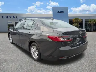 Toyota Camry 2025 SE 4dr Sedan