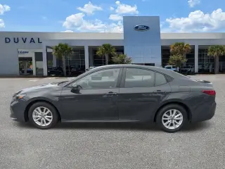 Toyota Camry 2025 SE 4dr Sedan
