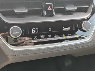 Toyota Corolla Cross Hybrid 2026 AWD S 4dr Crossover