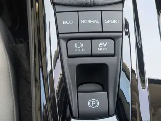 Toyota Camry 2026 SE 4dr Sedan