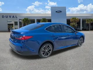 Toyota Camry 2026 SE 4dr Sedan