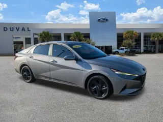 Hyundai ELANTRA 2023 SEL 4dr Sedan