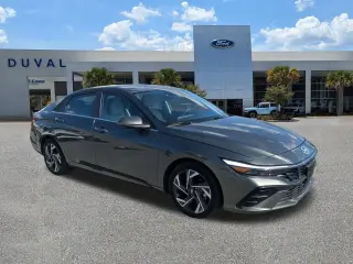 Hyundai ELANTRA 2025 Limited 4dr Sedan