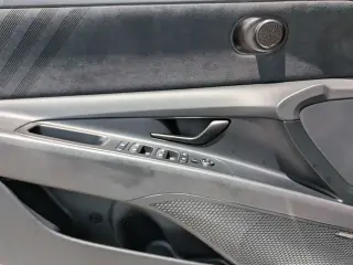 Hyundai ELANTRA N 2025 4dr Sedan 6M