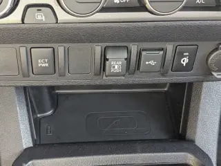 Toyota Tacoma 2023 4x4 SR5 V6 4dr Double Cab 5.0 ft SB