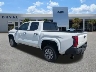 Toyota Tacoma 2025 4x2 SR 4dr Double Cab 5.0 ft SB