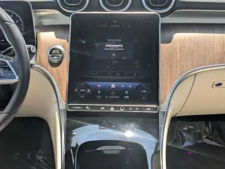 Mercedes-Benz GLC 2024 AWD GLC 300 4MATIC 4dr SUV