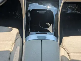 Mercedes-Benz GLC 2024 AWD GLC 300 4MATIC 4dr SUV