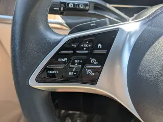 Mercedes-Benz GLC 2024 AWD GLC 300 4MATIC 4dr SUV