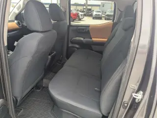 Toyota Tacoma 2019 4x2 TRD Off-Road 4dr Double Cab 5.0 ft SB