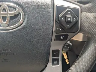 Toyota Tacoma 2019 4x2 TRD Off-Road 4dr Double Cab 5.0 ft SB