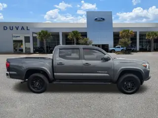 Toyota Tacoma 2019 4x2 TRD Off-Road 4dr Double Cab 5.0 ft SB