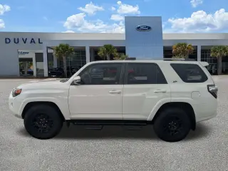 Toyota 4Runner 2022 4x2 SR5 Premium 4dr SUV