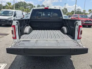 Ford F-150 2021 4x4 XL 4dr SuperCrew 5.5 ft. SB