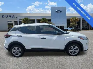 Nissan Kicks 2024 S 4dr Crossover