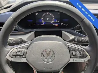 Volkswagen Taos 2022 SE 4dr SUV