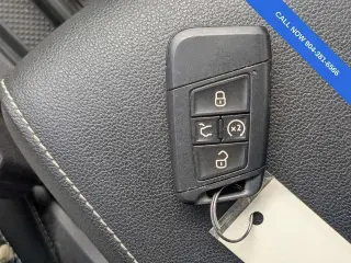 Volkswagen Taos 2022 SE 4dr SUV