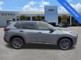 Nissan Rogue 2023 S 4dr Crossover