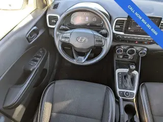 Hyundai VENUE 2023 SEL 4dr Crossover