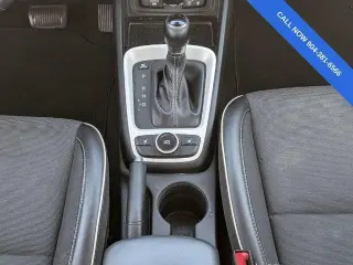 Hyundai VENUE 2023 SEL 4dr Crossover
