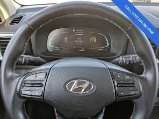 Hyundai VENUE 2023 SEL 4dr Crossover