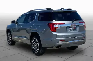 GMC Acadia 2022 4x4 Denali 4dr SUV