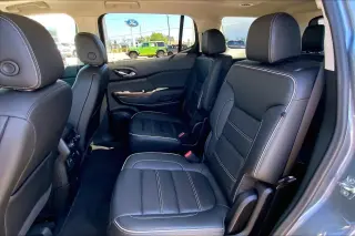 GMC Acadia 2022 4x4 Denali 4dr SUV