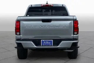 Chevrolet Colorado 2023 4x2 LT 4dr Crew Cab 5 ft. SB