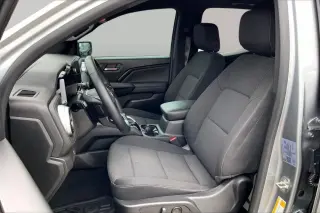 Chevrolet Colorado 2023 4x2 LT 4dr Crew Cab 5 ft. SB