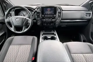 Nissan Titan 2024 4x2 Platinum Reserve 4dr Crew Cab 5.6 ft. SB