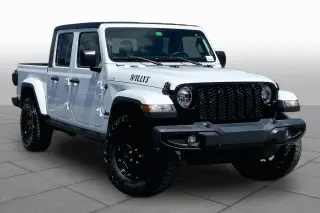 Jeep Gladiator 2023 4x4 Sport 4dr Crew Cab 5.0 ft. SB