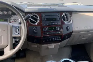 Ford F-350 Super Duty 2008 XL 4dr Crew Cab 4WD SB