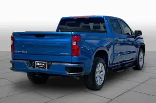 Chevrolet Silverado 1500 2024 4x2 Custom 4dr Crew Cab 5.8 ft. SB